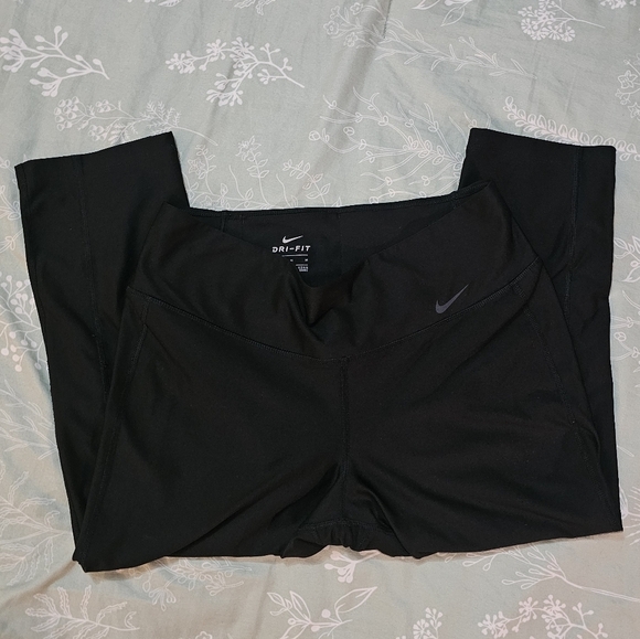 Capris Nike Go Dri Fit High Rise Black Womens M - Picture 11 of 14